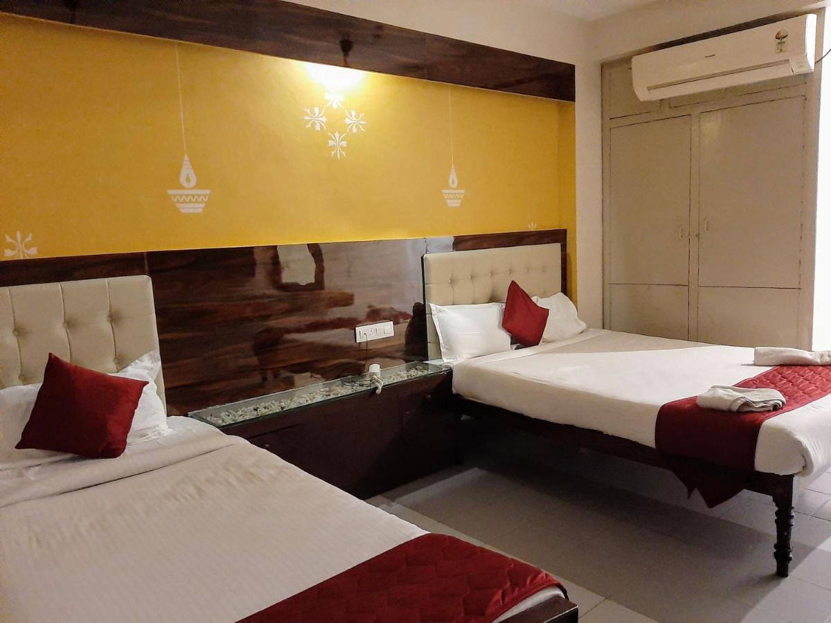 Ravi Krishna Inn Пондичери Екстериор снимка