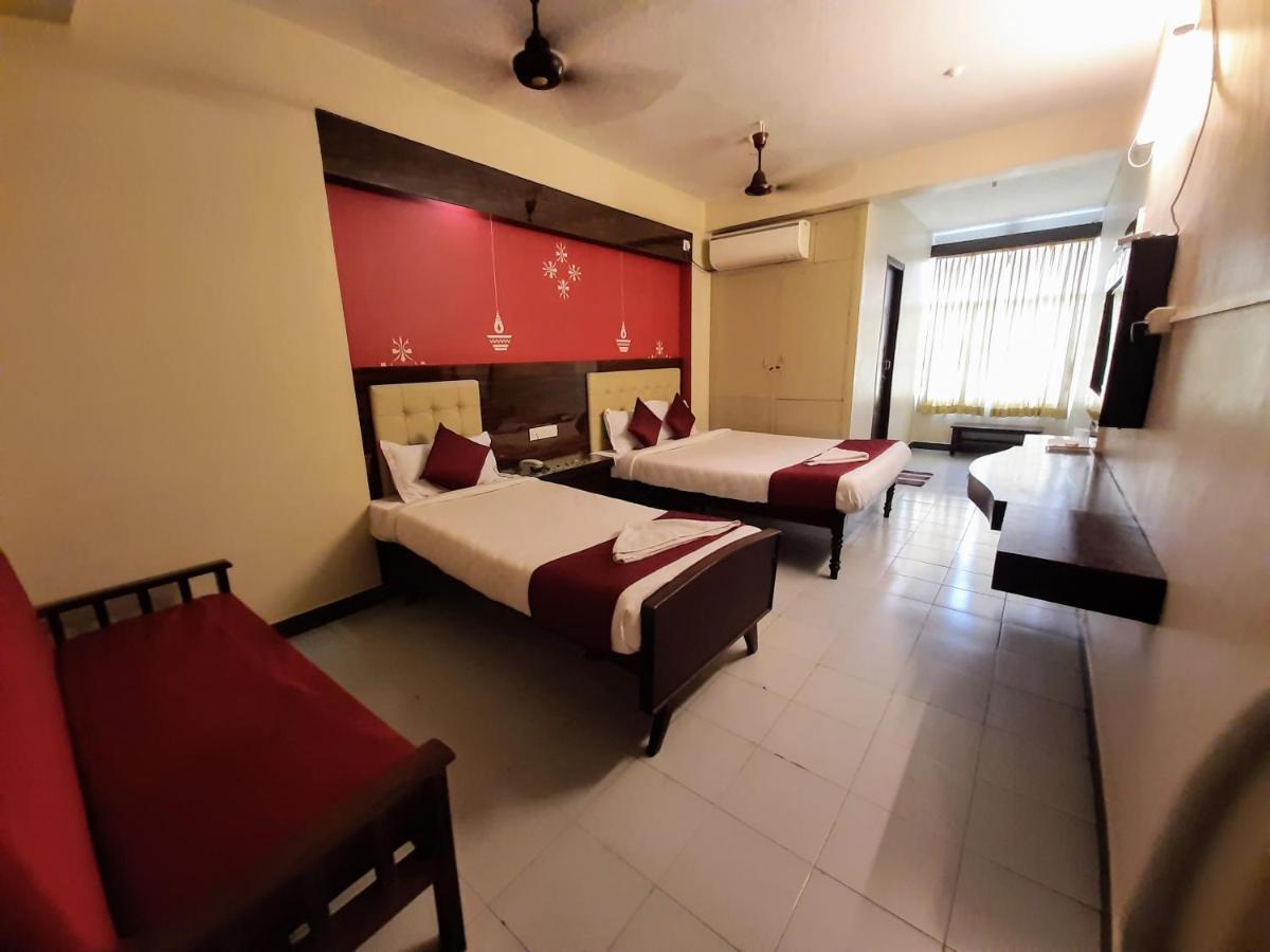 Ravi Krishna Inn Пондичери Екстериор снимка